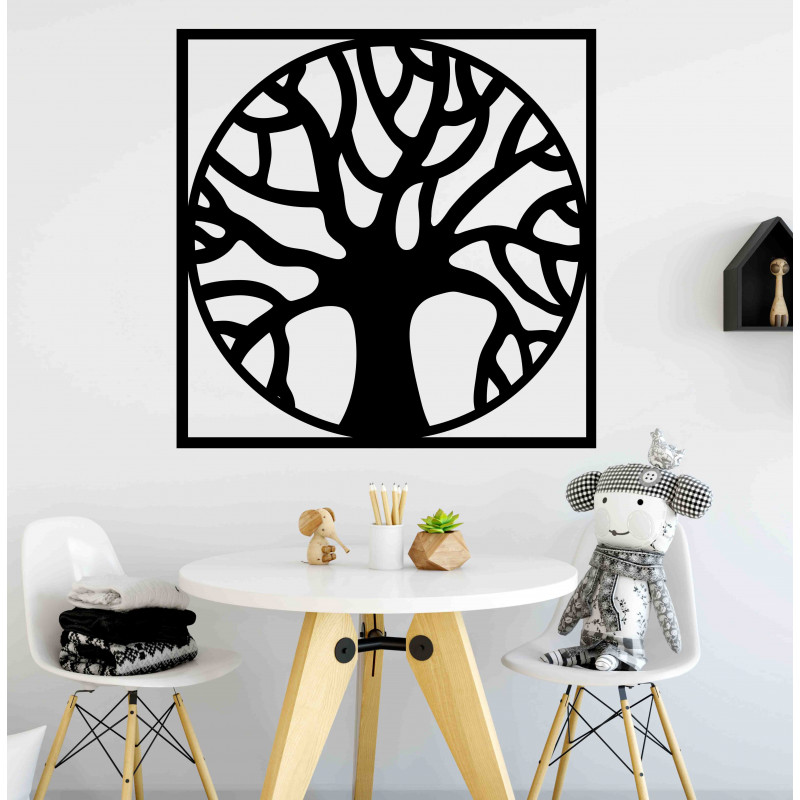 Wooden wall decor of a tree in a circle - POCCITT