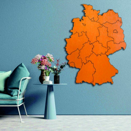 Wooden wall map of Germany - 16 pieces | DOUU