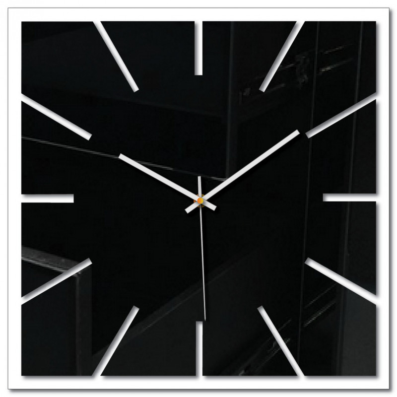Luxurious mirror wall clock in a modern style