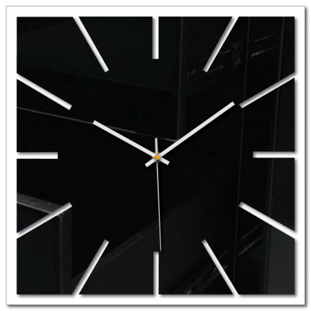 Luxurious mirror wall clock in a modern style