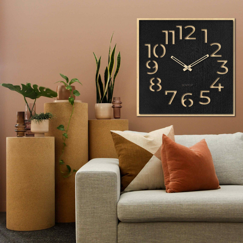 All-wooden wall clocks made of HDF board have a semi-matte surface and are characterized by high durability and resistance.