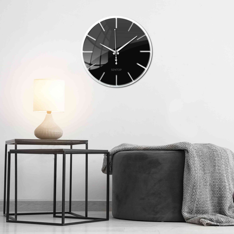 Double-layer plexiglass wall clock