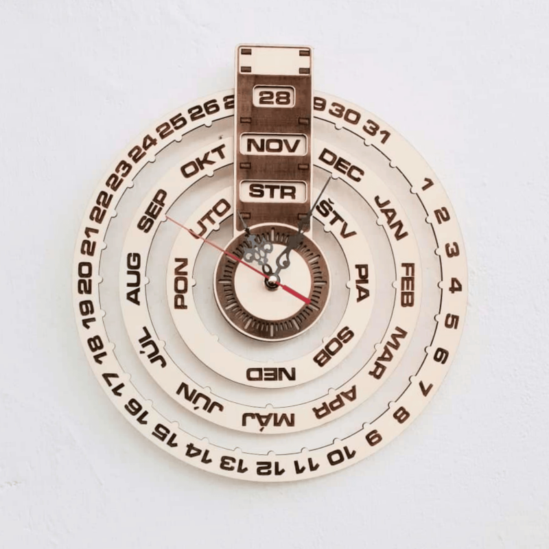 Engraved wall clock, wooden calendar - JOGBELII