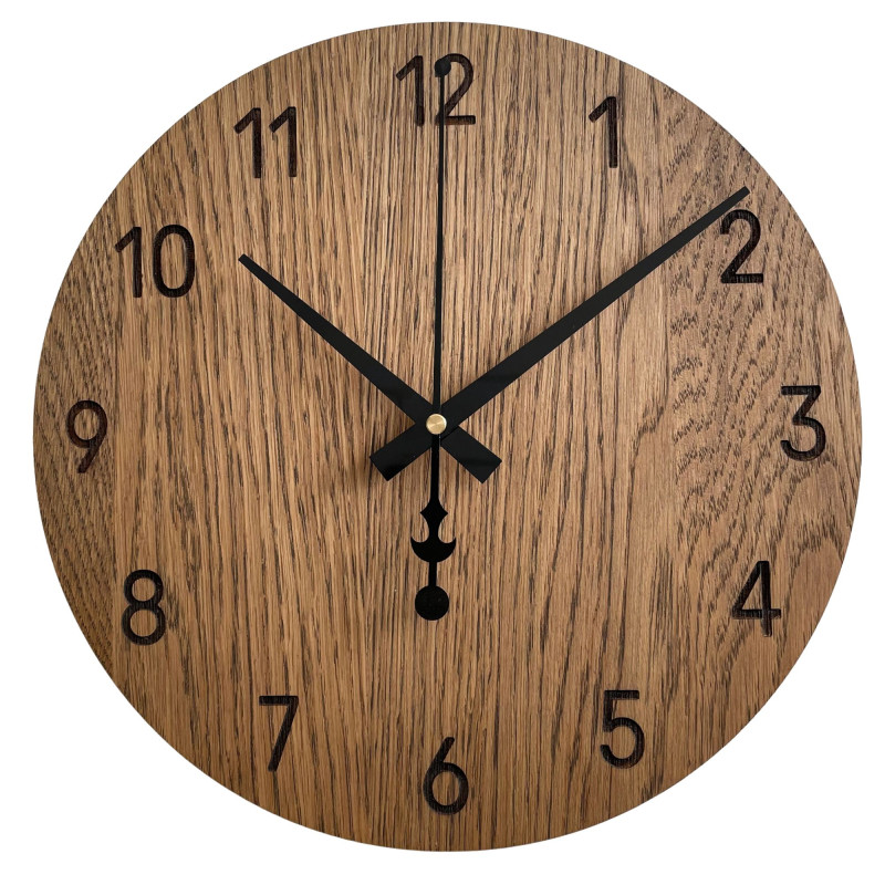 Elegant wooden wall clock - a stylish piece for any room