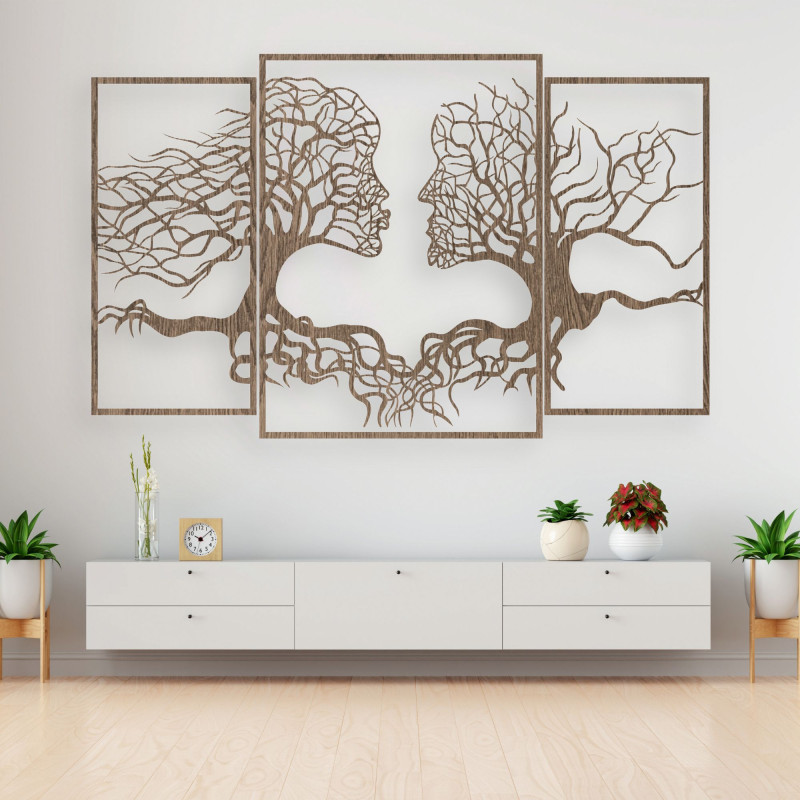 The three-part painting depicts the connection between man and nature, where trees and human faces blend harmoniously.