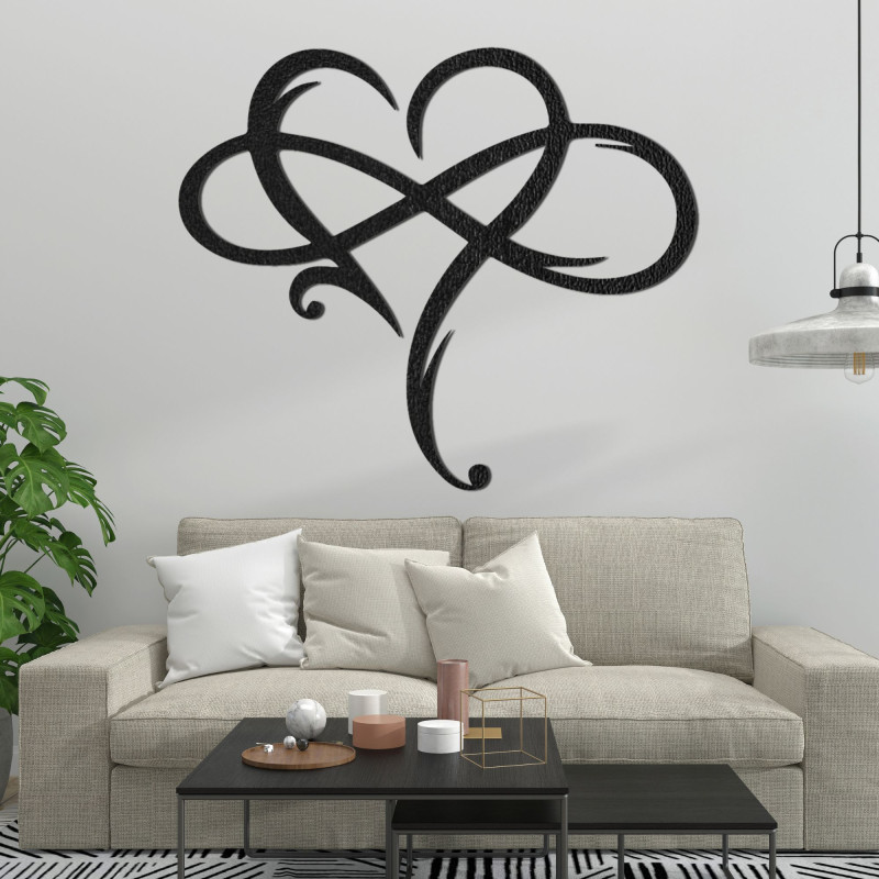 Wooden wall picture with heart motif