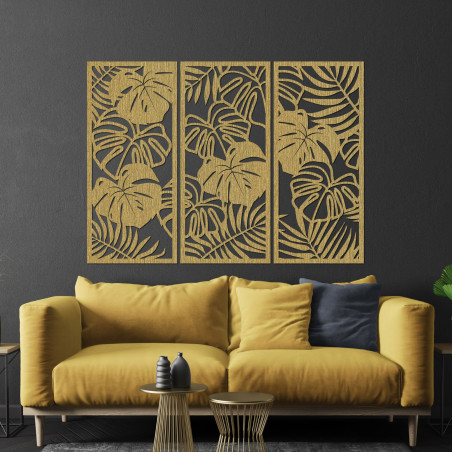 Elegant wall decoration with an exotic leaf motif