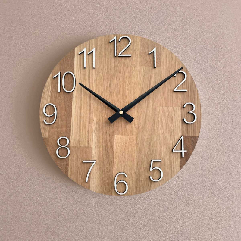 Elegant solid oak wall clock - UJKO