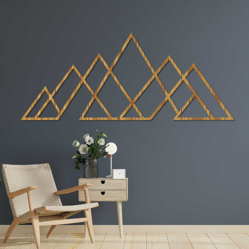 Geometric mountain painting as a stylish wall accessory