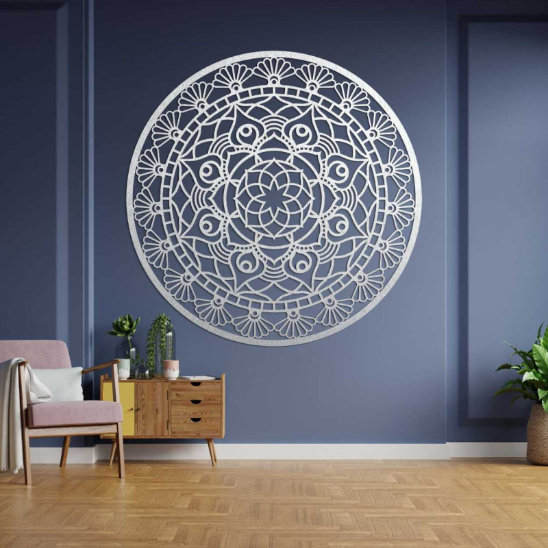 Circular design with delicate lines and floral patterns that create a harmonious whole.