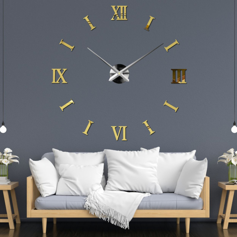 A creative wall clock that you assemble yourself - the size and layout are up to you.