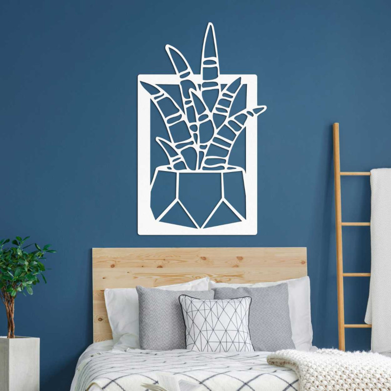 Wooden wall decoration with four motifs of succulents and cacti in pots