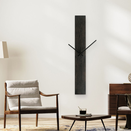 Stylish wall clock in black