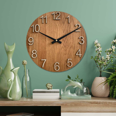 Elegant wall clock with modern design Elegant wall clock with modern design