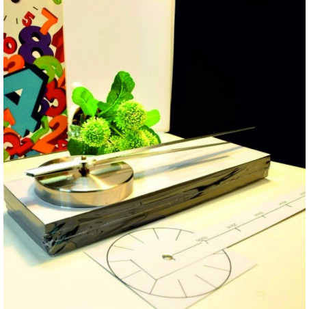 Instructions for using a wall clock. Wall clock assembly. Clock manual.