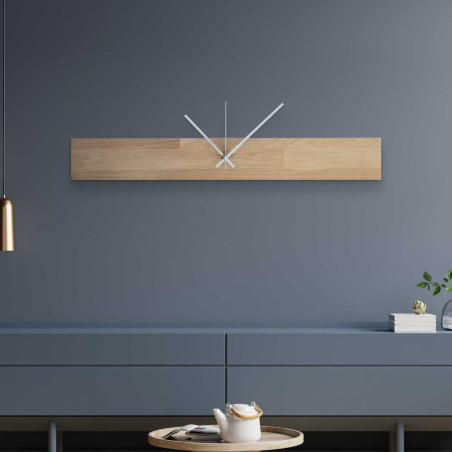 Elegant wooden clock with natural wood grain Elegant wooden clock with natural wood grain