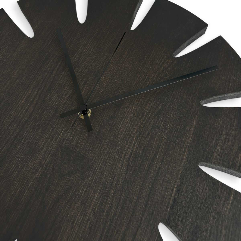 Wooden kitchen clock in a modern style with a simple and easy-to-read dial.