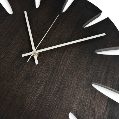 Luxurious modern wooden clock with distinctive wood grain and clean lines. Luxurious modern wooden clock with distinctive wood grain and clean lines.