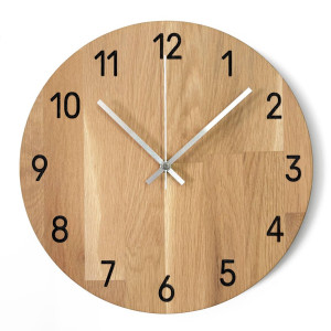 Elegant wall clock made of quality oak wood - QRKOM