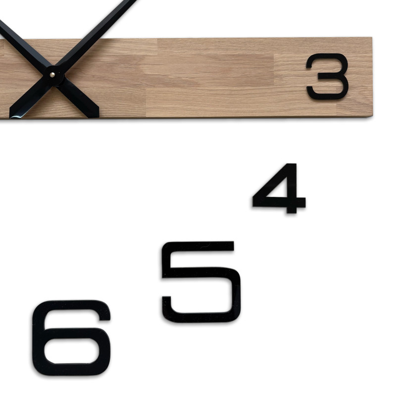 Luxurious wooden wall clock with a minimalist design and contrasting numbers.