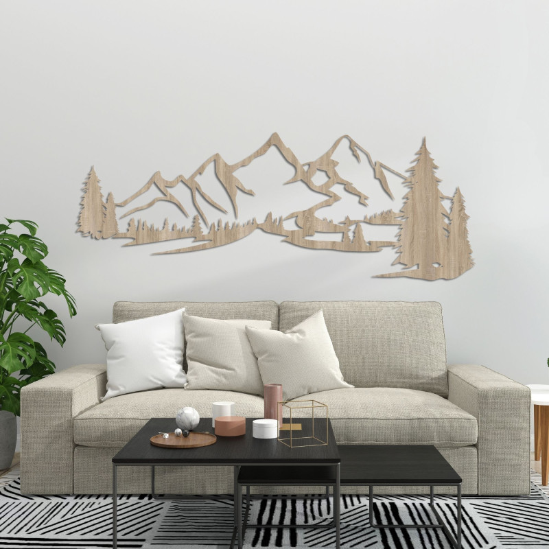 Wooden decoration with a mountain motif - style and nature in one.