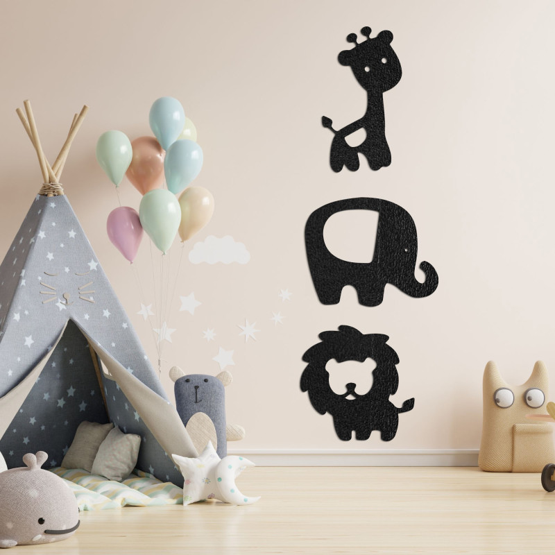 Safari motif made of wood - original interior decoration