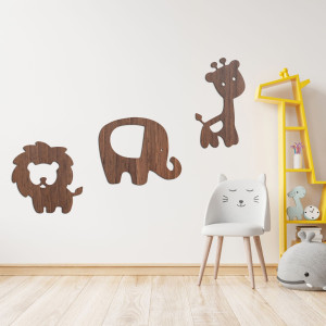 Safari motif made of wood - original interior decoration 2