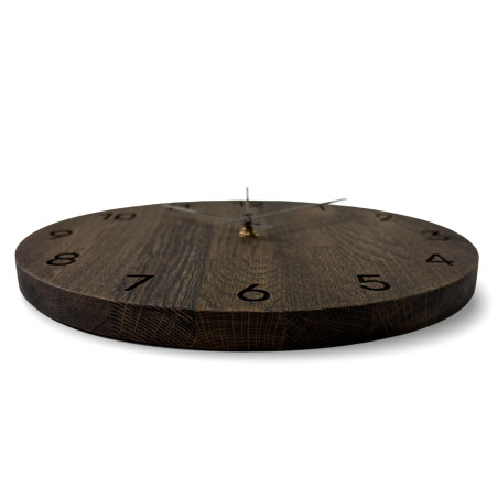 Minimalist wooden clocks are a unique wall decoration that will appeal to lovers of natural style. Minimalist wooden clocks are a unique wall decoration that will appeal to lovers of natural style.