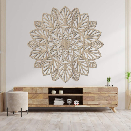 A wall decoration with a floral motif that will soften the space and create a pleasant atmosphere.