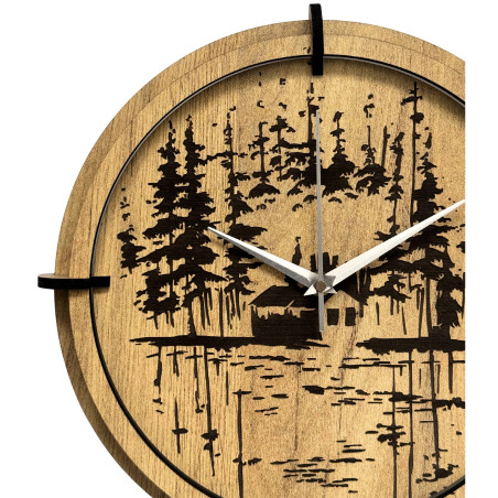 Nature in every detail: Golden oak wooden clock.