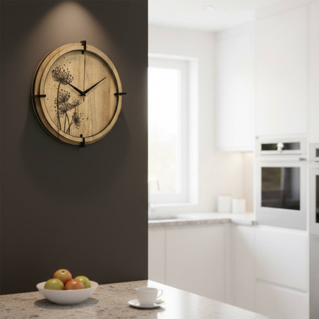 Luxurious oak clock with black bezel and elegant 3D effect