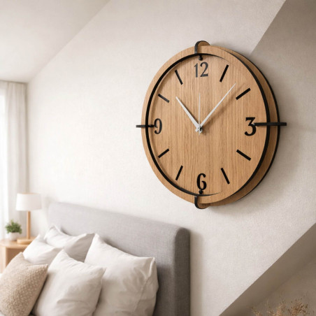 Stylish Oak clock - minimalist design and contrasting black details