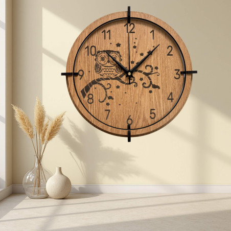 Wooden clock with an owl - a stylish and original interior accessory