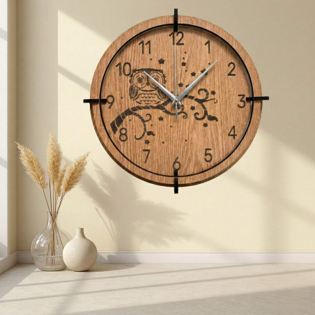 Wooden wall clock Owl on a branch | Oak