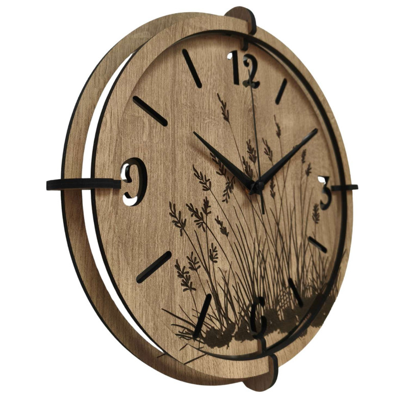 Wooden wall clock with minimalist design for every home