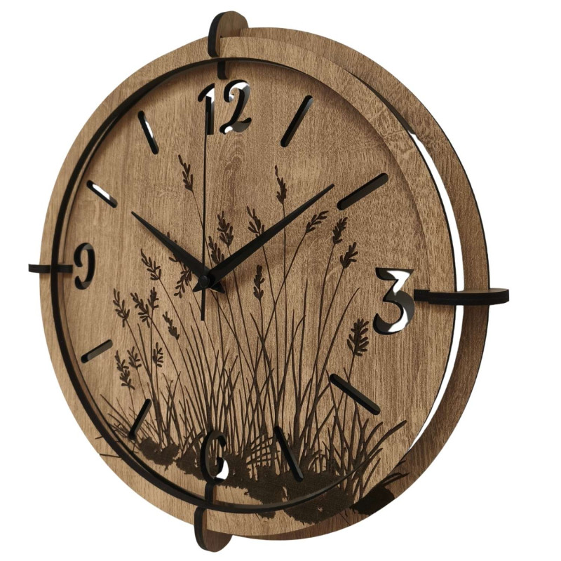 Wooden wall clock with minimalist design for every home