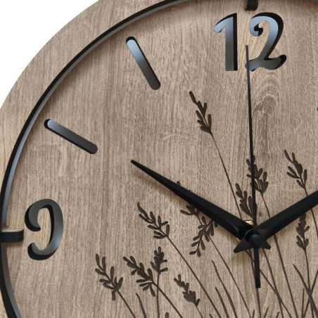 Wooden clock with a delicate meadow grass motif and elegant numbers - ideal for the living room.