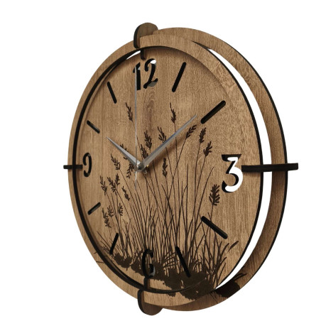 Wooden wall clock with minimalist design for every home