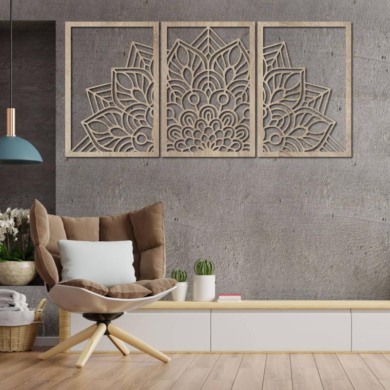 Liven up your walls with a three-piece mandala and a clock made of HDF. Elegance in every detail.