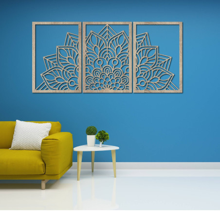 Liven up your walls with a three-piece mandala and a clock made of HDF. Elegance in every detail.