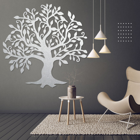 The wooden tree of life wall decoration symbolizes growth, harmony and connection with nature, creating peace in your home.
