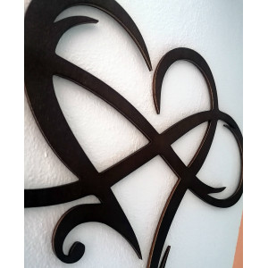 Wooden wall painting with a heart motif 2