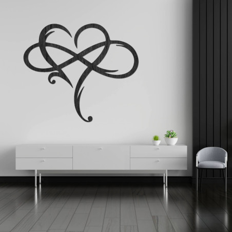 Wooden wall painting with a heart motif | LOVE