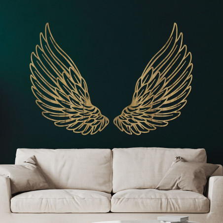 This wooden wall decoration in the shape of angel wings is a symbol of freedom, protection and lightness.