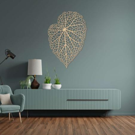 Modern wood painting with a delicate leaf structure