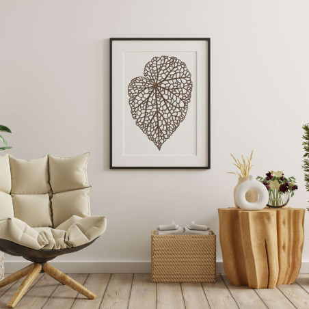 Modern wood painting with a delicate leaf structure