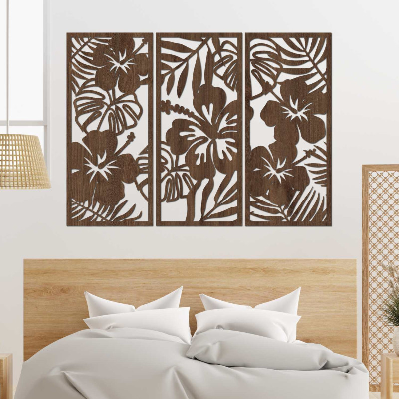 Wooden wall decoration: Exotic flower and leaves