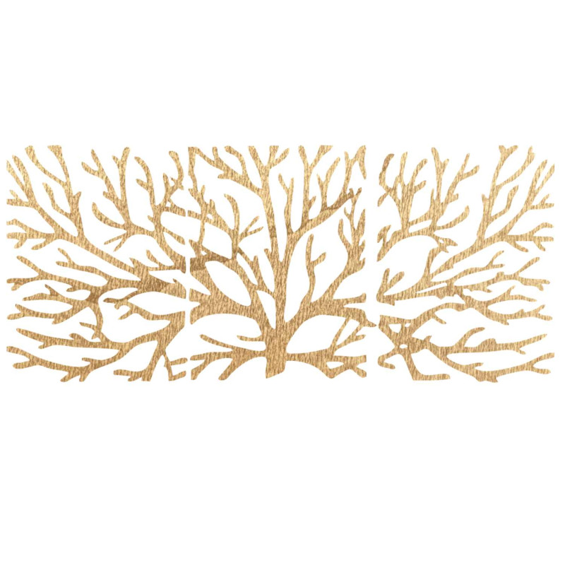 Precisely carved wooden decoration bringing harmony to the home