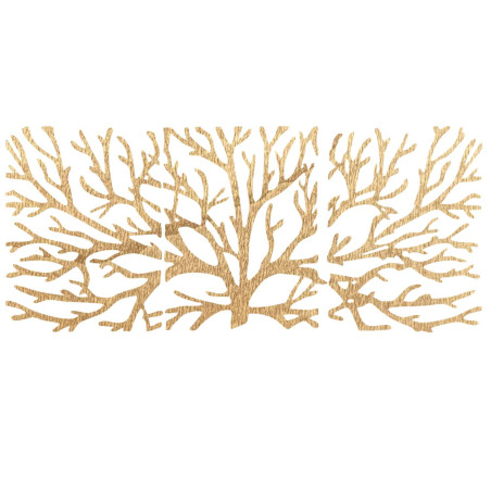 Precisely carved wooden decoration bringing harmony to the home