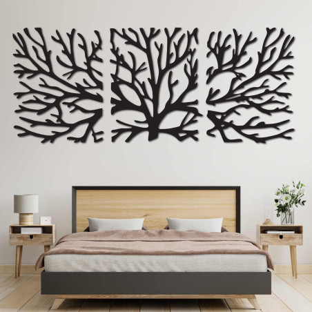 Precisely carved wooden decoration bringing harmony to the home